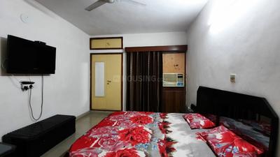 Bedroom Image of 550 Sq.ft 1 BHK Apartment / Flat for rent in DDA Flats Sarita Vihar, Sarita Vihar New Delhi for Rs. 18000