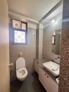Bathroom Image of 1184 Sq.ft 3 BHK Apartment / Flat for rent in Aashka Aatman, Vastrapur Ahmedabad for Rs. 60000