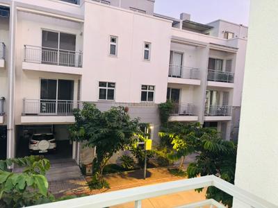 Image of 2359 Sq.ft 4 BHK Villa for rent in Godrej Golf Links Villas, Jaypee Greens, Greater Noida for Rs. 65000