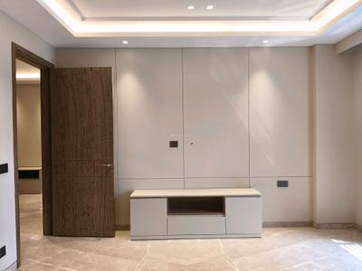 Bedroom Image of 4518 Sq.ft 4.5 BHK Builder Floor for sale in Greenwood City Floors, Sector 45 Gurgaon for Rs. 75000000