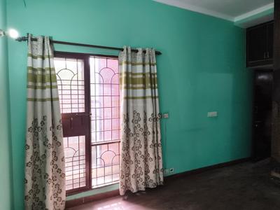 Bedroom Image of 1650 Sq.ft 3 BHK Apartment / Flat for sale in Indirapuram Ghaziabad for Rs. 17500000