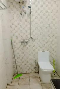 Bathroom Image of 1400 Sq.ft 3 BHK Apartment / Flat for sale in SBP Housing Park, Mohan Nagar Dera Bassi for Rs. 6000000