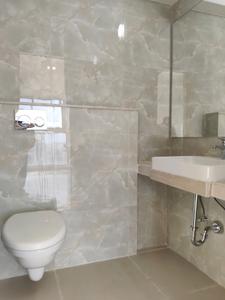 Bedroom Three Image of 780 Sq.ft 2.5 BHK Apartment / Flat for rent in Mulund West Mumbai for Rs. 70000