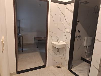Bathroom Image of 900 Sq.ft 1 BHK Independent House for rent in Radhakishan Pura Sikar for Rs. 4000