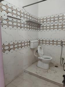 Bathroom Image of 2400 Sq.ft 3 BHK Independent House for rent in Pandeypur Varanasi for Rs. 18000