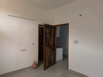 Bedroom Image of 750 Sq.ft 2 BHK Builder Floor for sale in DLF Ankur Vihar Ghaziabad for Rs. 2320000