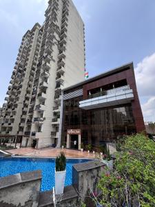 Image of 920 Sq.ft 2 BHK Apartment / Flat for sale in Sethi Max Royal, Sector 76, Noida for Rs. 10200000