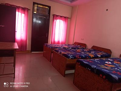 Bedroom Image of BLJ HOMES PG in Sector 52, Noida