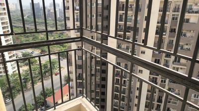 Balcony Image of 1044 Sq.ft 2 BHK Apartment / Flat for sale in Paramount Floraville, Sector 137 Noida for Rs. 12000000