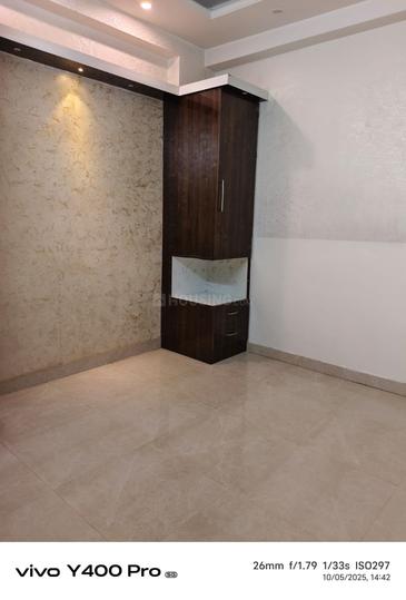 Shakti Khand, Indirapuram Bedroom 1