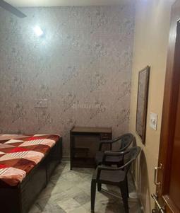 Bedroom Image of 250 Sq.ft 2 BHK Independent House for rent in Dashmesh Nagar Chandigarh for Rs. 15000