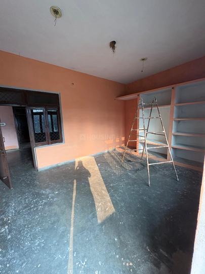 Sipri Bazaar Bedroom 1