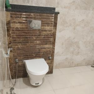 Bathroom Image of 250 Sq.ft 2 BHK Independent House for rent in Gardenia Glory, Sector 46 Noida for Rs. 35000