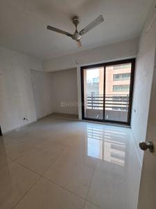 Bedroom Image of 1810 Sq.ft 3 BHK Apartment / Flat for sale in Palanpur Surat for Rs. 8200000