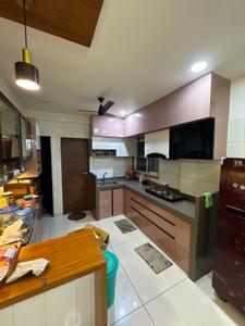 Kitchen Image of 1650 Sq.ft 3 BHK Apartment / Flat for rent in Darshanam Splendora II, Bhayli Vadodara for Rs. 50000