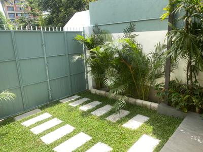 Balcony Image of 2000 Sq.ft 4 BHK Independent House for rent in Sasthamangalam Thiruvananthapuram for Rs. 100000