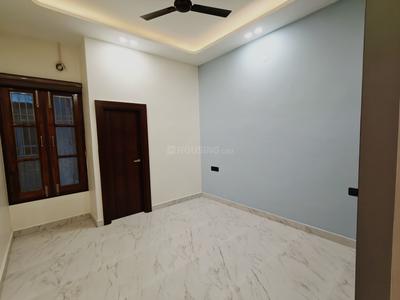 Bedroom Image of 1800 Sq.ft 2 BHK Builder Floor for rent in Channi Himmat Jammu for Rs. 29000