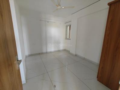 Bedroom Image of 1600 Sq.ft 4 BHK Apartment / Flat for rent in Aashima Divine City, Hoshangabad Road Bhopal for Rs. 21000