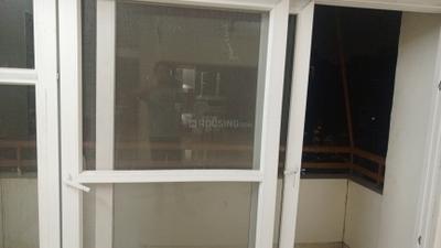 Image of 1250 Sq.ft 3 BHK Apartment / Flat for rent in Shubham Apartments, Patparganj, New Delhi for Rs. 35000