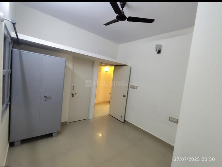 No 20 Bedroom 1