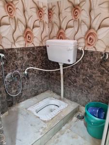 Bedroom One Image of 600 Sq.ft 2 BHK Builder Floor for rent in Nawada New Delhi for Rs. 14000