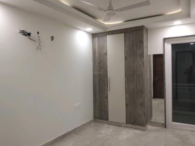 Bedroom Image of 1200 Sq.ft 3 BHK Builder Floor for sale in Shalimar Bagh New Delhi for Rs. 27500000