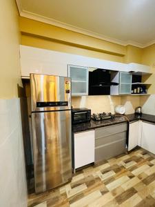 Kitchen Image of 1200 Sq.ft 2 BHK Apartment / Flat for rent in Chandra Panorama, Ahmamau Lucknow for Rs. 45000