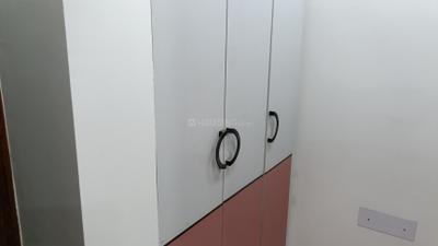 Bedroom Image of 1850 Sq.ft 4 BHK Builder Floor for sale in Laxmi Nagar New Delhi for Rs. 22500000