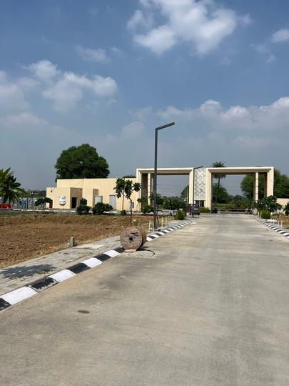 JMS Mega City Main Image 1