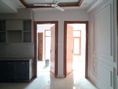 Living Room Image of 1000 Sq.ft 2 BHK Apartment / Flat for sale in Sector 73 Noida for Rs. 3500000
