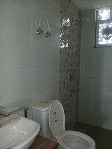 Common Bathroom Image of 1440 Sq.ft 3 BHK Builder Floor for sale in Signature Global City 37D 1, Sector 37D Gurgaon for Rs. 17500000