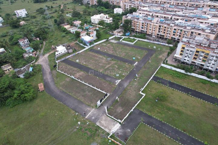 Grand Town Main Image 1