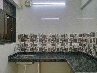 Kitchen Image of 1025 Sq.ft 2 BHK Apartment / Flat for rent in Runwal Gardens City Cluster 6 Tower 6 To 9, Dombivli East Thane for Rs. 18000