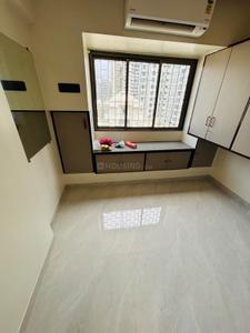Bedroom Image of 320 Sq.ft 1 RK Apartment / Flat for rent in Siddhi Prabha, Prabhadevi Mumbai for Rs. 45000
