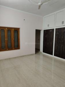 Bedroom Image of 1800 Sq.ft 2 BHK Builder Floor for rent in Gomti Nagar Lucknow for Rs. 23500