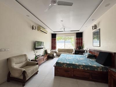 Hall Image of 4500 Sq.ft 6 BHK Independent House for sale in Sector 21 Chandigarh for Rs. 247500000
