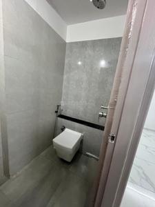 Bathroom Image of 550 Sq.ft 2 BHK Apartment / Flat for sale in New Althan Surat for Rs. 3700000