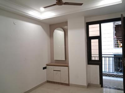Bedroom Image of 1850 Sq.ft 4 BHK Apartment / Flat for sale in JMD Siddhi Vinayak, Sector 73 Noida for Rs. 8500000