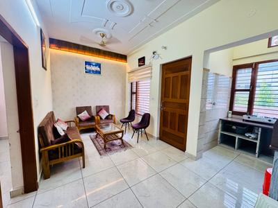 Image of 700 Sq.ft 2 BHK Apartment / Flat for rent in Model Town, Rohtak for Rs. 20000