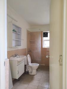 Common Bathroom Image of 1430 Sq.ft 3 BHK Apartment / Flat for rent in Jaypee Aman, Aurangabad Noida for Rs. 18500