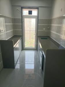 Kitchen Image of 570 Sq.ft 1 BHK Apartment / Flat for sale in Shanti Tower, Prabhadevi Mumbai for Rs. 20500000