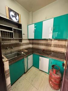 Kitchen Image of 1000 Sq.ft 1.5 BHK Builder Floor for rent in Villa Alpha 2, Alpha II Greater Noida for Rs. 18000