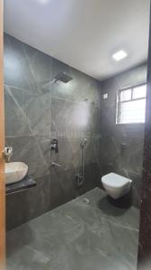 Bathroom Image of 1000 Sq.ft 2 BHK Apartment / Flat for rent in Manish Nagar Nagpur for Rs. 20000