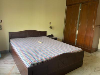 Bedroom Image of 800 Sq.ft 1 BHK Apartment / Flat for rent in Greater Kailash New Delhi for Rs. 50000