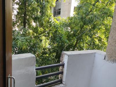 Balcony Image of 1800 Sq.ft 3.5 BHK Apartment / Flat for sale in CGHS Sahara Apartment, Sector 6 Dwarka New Delhi for Rs. 28500000