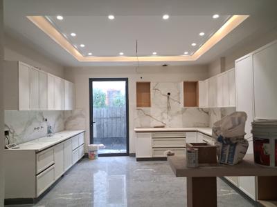 Kitchen Image of 2700 Sq.ft 4 BHK Builder Floor for sale in Paschim Vihar New Delhi for Rs. 62000000