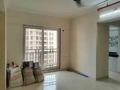 Living Room Image of 650 Sq.ft 1 BHK Apartment / Flat for sale in Raunak Bliss, Kasarvadavali Thane for Rs. 6500000