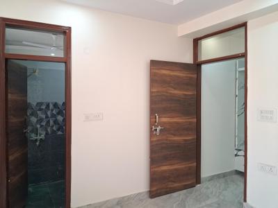 Bedroom Image of 1050 Sq.ft 2 BHK Apartment / Flat for sale in Sector 49 Noida for Rs. 4300000