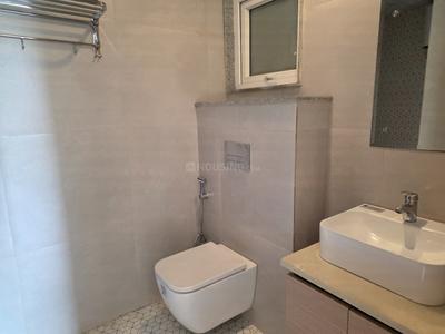 Image of 1450 Sq.ft 3 BHK Apartment / Flat for rent in Palam Vihar Extension, Gurgaon for Rs. 30000