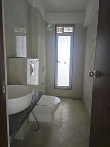 Common Bathroom Two Image of 2700 Sq.ft 4 BHK Apartment / Flat for sale in Bitcon New Jitendra Society , Vile Parle West Mumbai for Rs. 80000000